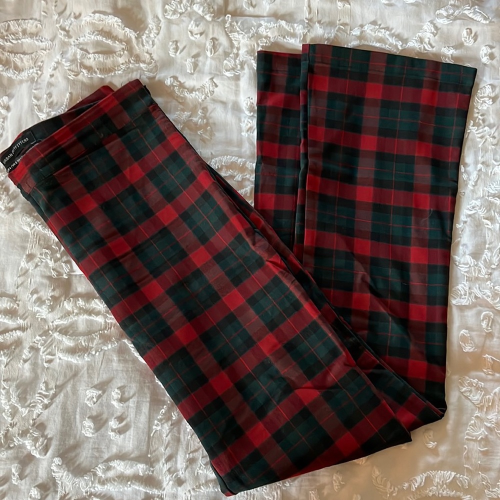 urban outfitters cropped plaid flare pant